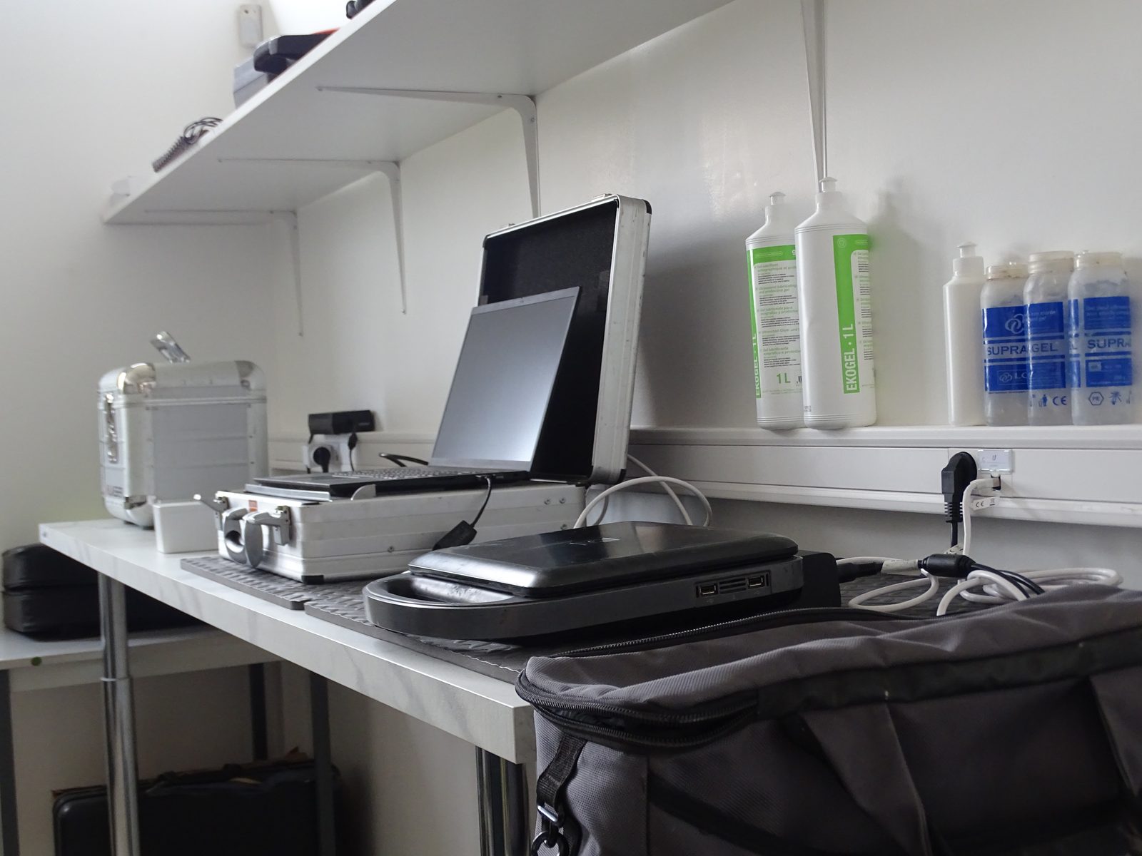 Materiel medical du cabinet veterinaire equin